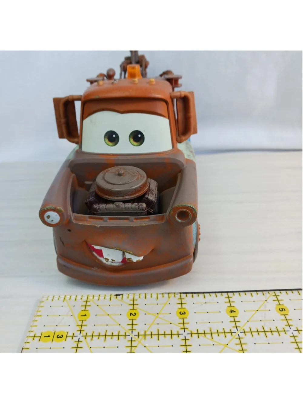 Mattel Disney Pixar Cars Mater Tow Mater Tow Truck Radiator Springs Diecast 1:55